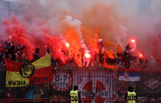 Spartak Moscow dự Champions League, CĐV nhuộm đỏ sân Arsenal Stadium - Bóng Đá