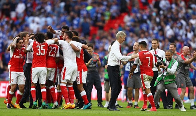 Wenger vỡ òa trong ngày Arsenal vô địch FA - Bóng Đá