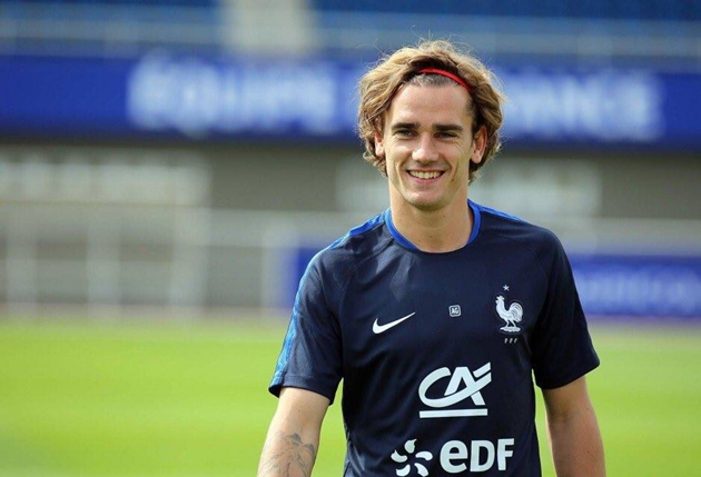 Vừa lên tuyển, Kylian Mbappe đã gặp vận đen - Bóng Đá