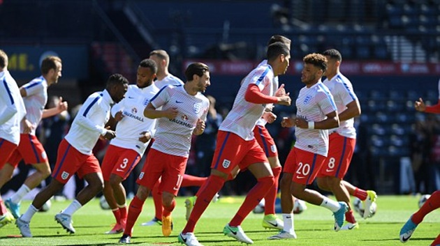 Bóng chưa lăn nhưng Scotland đã thắng vang dội - Bóng Đá