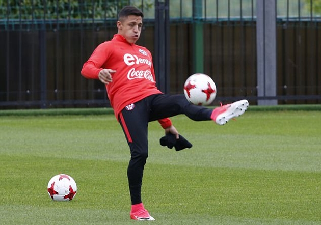 Sanchez chăm chỉ luyện tập trước thềm Confeds Cup - Bóng Đá
