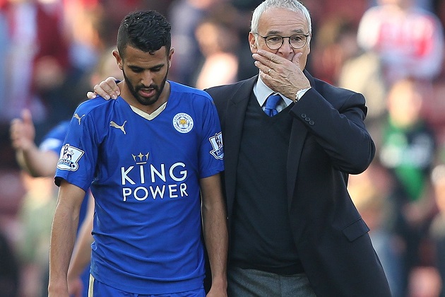 Mahrez tranh thủ chơi bóng phủi khi về thăm quê - Bóng Đá