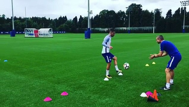 NÓNG: Eden Hazard trở lại tập luyện - Bóng Đá