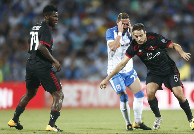 Craiova 0-1 AC Milan: Vạn sự khởi đầu nan - Bóng Đá