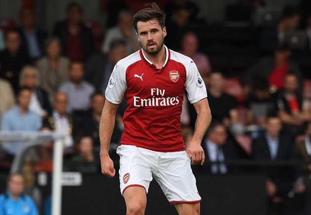 Wenger bất ngờ đi