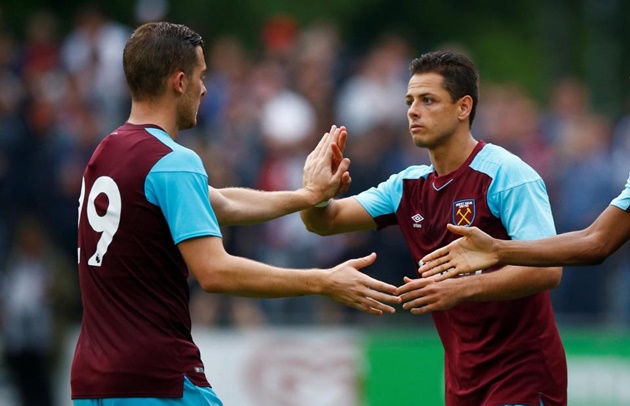 Chicharito ghi bàn, West Ham vẫn bị đội hạng tư nước Đức cầm hòa - Bóng Đá