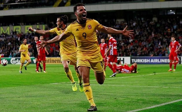 Moldova 0-2 Wales: Ramsey tỏa sáng, Bale đóng kép phụ - Bóng Đá