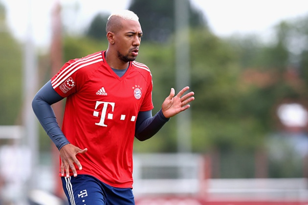 Boateng căng thẳng nghe chỉ đạo của Ancelotti - Bóng Đá