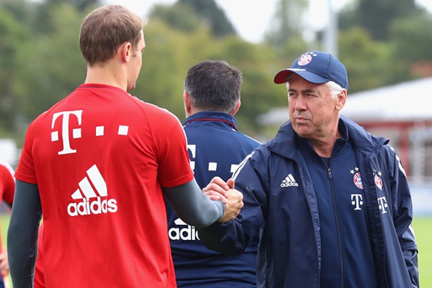 Boateng căng thẳng nghe chỉ đạo của Ancelotti - Bóng Đá