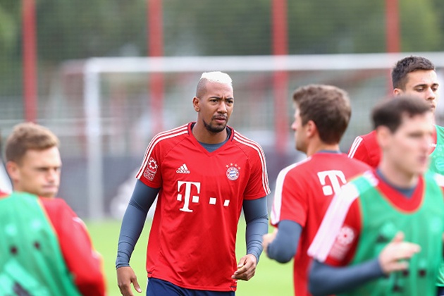 Boateng căng thẳng nghe chỉ đạo của Ancelotti - Bóng Đá