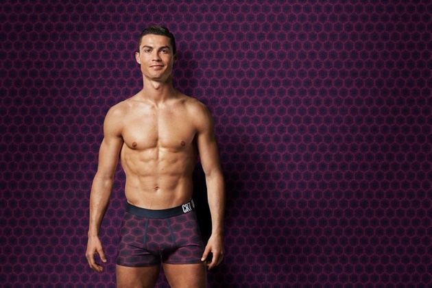Mê mệt với những hình ảnh quảng cáo mới của Cristiano Ronaldo - Bóng Đá