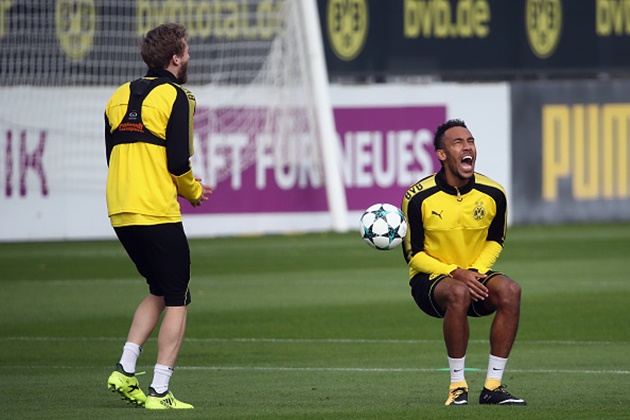 Aubameyang cười thả ga, Dortmund yên lòng trước đại chiến với Real Madrid - Bóng Đá