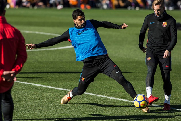 Suarez hâm nóng sân tập, sẵn sàng phá lưới Levante - Bóng Đá