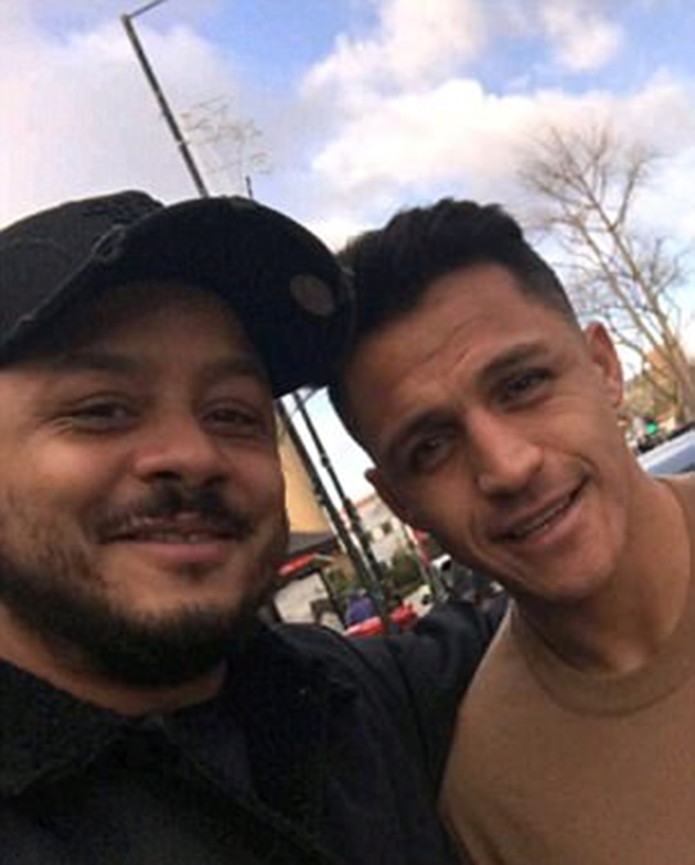 Sanchez âm thầm đến sân London Colney, đếm ngày rời Arsenal - Bóng Đá