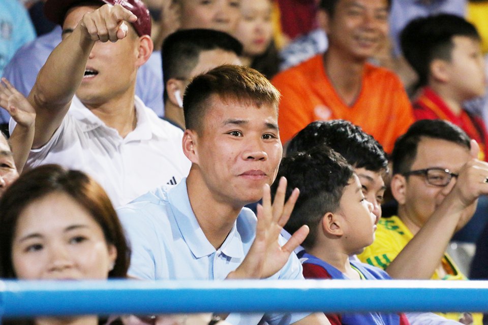 TRỰC TIẾP Hà Nội FC vs HAGL: Công Phượng đá chính, Quang Hải dự bị - Bóng Đá