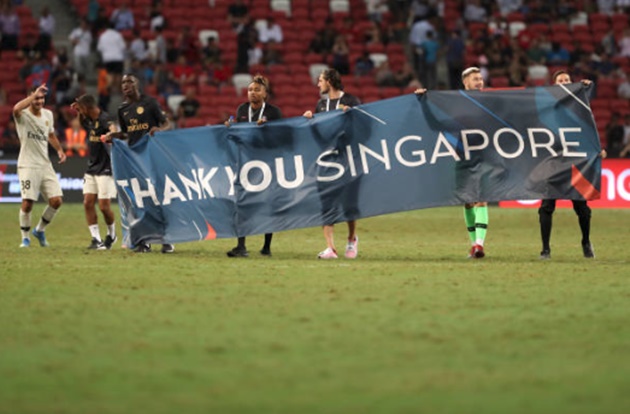 Lập siêu phẩm chưa đủ, PSG còn tri ân khán giả Singapore bằng cách này - Bóng Đá