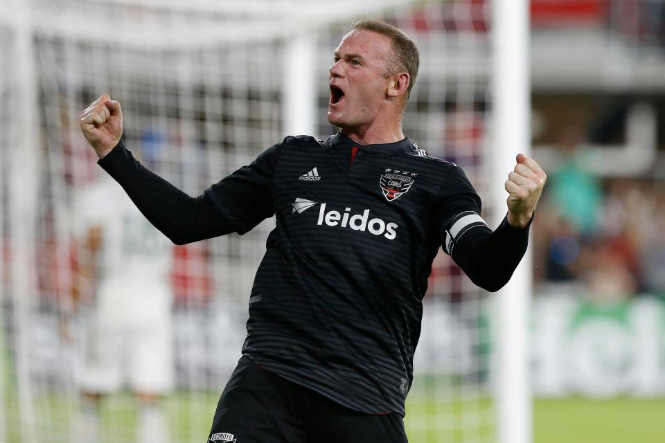 Rooney chính thức dọn về 