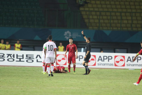 TRỰC TIẾP U23 Việt Nam 0-0 U23 Bahrain: Sanad bị đuổi (H1) - Bóng Đá