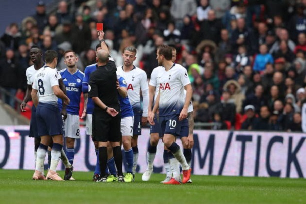 TRỰC TIẾP Tottenham 1-0 Cardiff: Đội khách chỉ còn chơi vơi 10 người (H2) - Bóng Đá