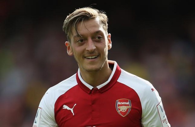 Ém Ozil, Emery sẽ dùng chiêu bài 