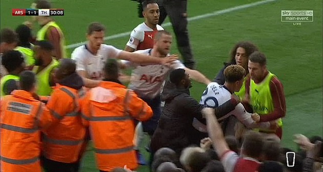 5 điểm nhấn Arsenal 4-2 Tottenham: Emery biến derby thành màu đỏ! - Bóng Đá