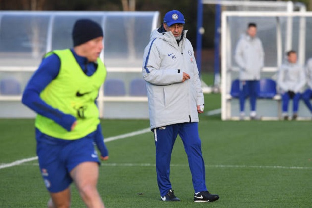 Jorginho báo tin vui cho NHM Chelsea trên sân tập - Bóng Đá