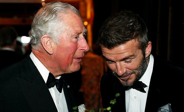 Beckham ở tuổi 43 khi đứng cạnh thái tử William vẫn không hề lép vế - Bóng Đá