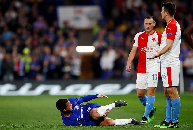 Vớ rách đẫm máu, Hazard vẫn ngoan cường giúp Chelsea đi tiếp - Bóng Đá