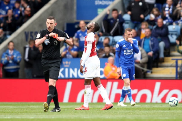 5 điểm nhấn Leicester 3-0 Arsenal: Thẻ đỏ khiến Emery bất lực, 