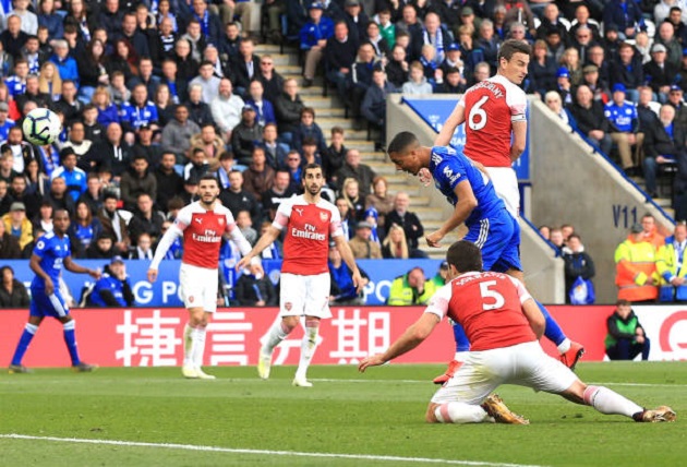 5 điểm nhấn Leicester 3-0 Arsenal: Thẻ đỏ khiến Emery bất lực, 