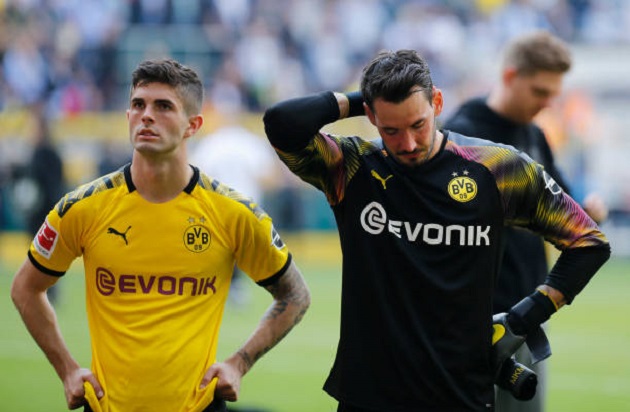 Gục ngã trước cửa thiên đường, loạt sao Dortmund bật khóc nức nở - Bóng Đá