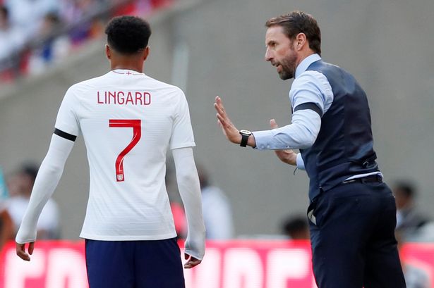Southgate loại Lingard vì tuyển Anh đang sở hữu quá nhiều tiền vệ công xuất sắc.