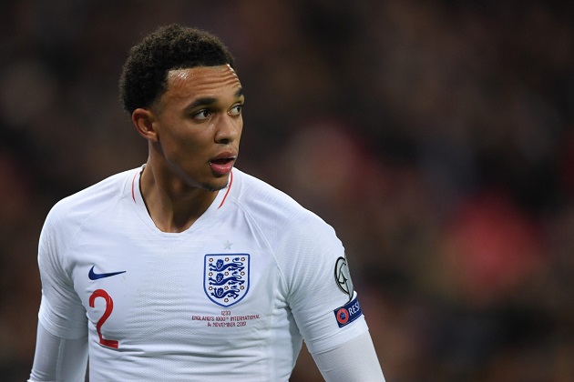 Trent Alexander-Arnold vẫn được HLV Southgate tin tưởng.
