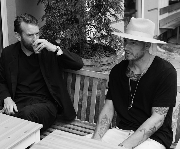 Nếu sống có kỉ luật hơn, có lẽ Bendtner đã trở thành một ngôi sao hạng A.