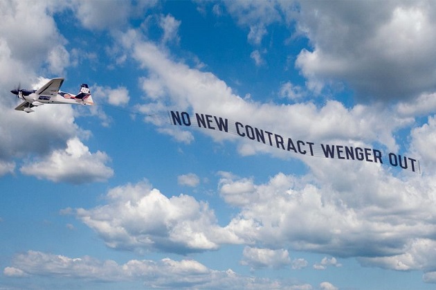 CĐV Arsenal vẫn nợ Arsene Wenger một lời xin lỗi - Bóng Đá