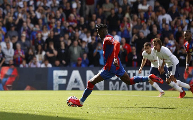 Zaha đã chơi cực hay trước Tottenham.