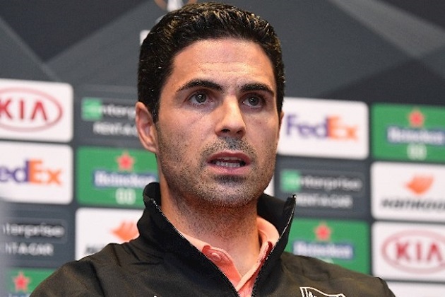 Mikel Arteta tiết lộ Arsenal đã phải thông báo đóng cửa sân tập London Colney vì Covid.