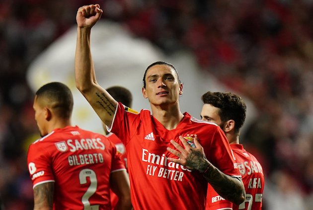 Arsenal and Man Utd discover terms of Darwin Nunez transfer after consulting Benfica - Bóng Đá