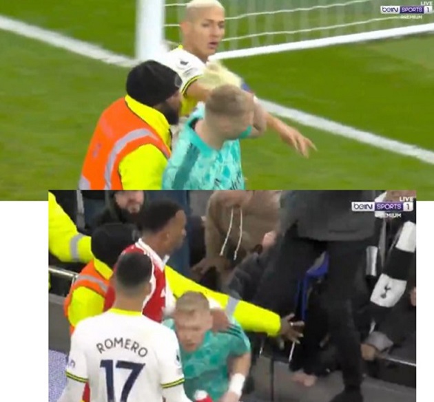 Arsenal star Aaron Ramsdale kicked by Tottenham supporter in North London Derby full-time chaos - Bóng Đá