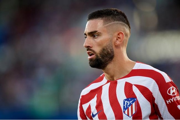 Man Utd keeping transfer tabs on Yannick Carrasco with 29-year-old’s contract running down at Atletico Madrid - Bóng Đá