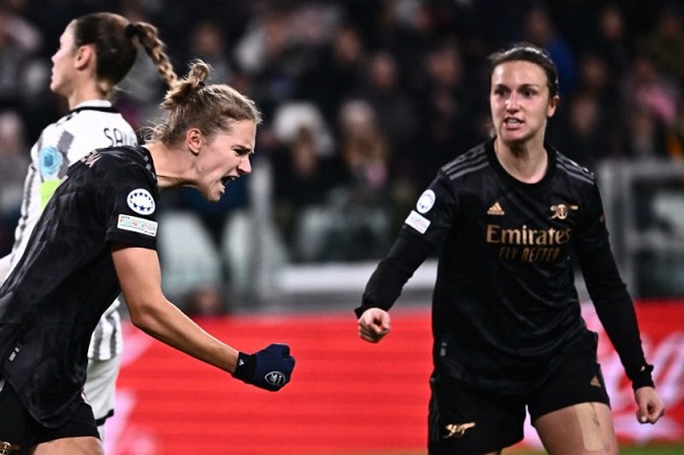 Women's Champions League quarter-final draw: Chelsea face holders Lyon while Arsenal take on Bayern - Bóng Đá