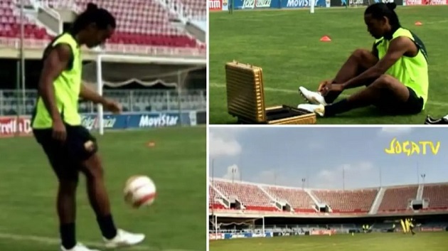 Ronaldinho broke the internet with the first YouTube video to hit 1 million views online - Bóng Đá