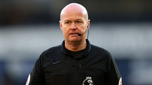 Lee Mason QUITS as Premier League VAR after being axed for costly Arsenal blunder - Bóng Đá