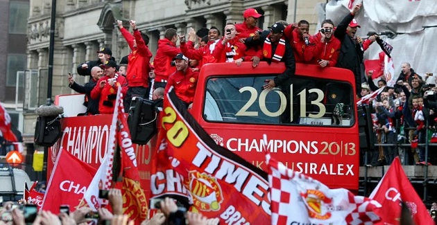 How many trophies must Man Utd win for a parade? Erik ten Hag sets silverware target - Bóng Đá