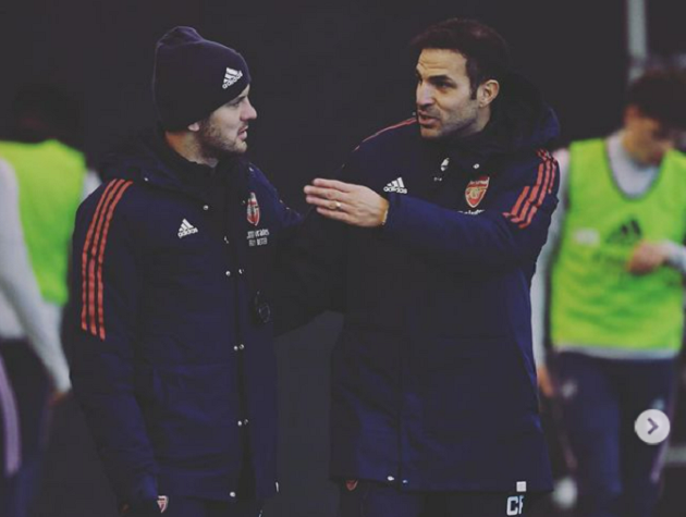Cesc Fabregas back at Arsenal to help academy coach Jack Wilshere train Under-18s - Bóng Đá