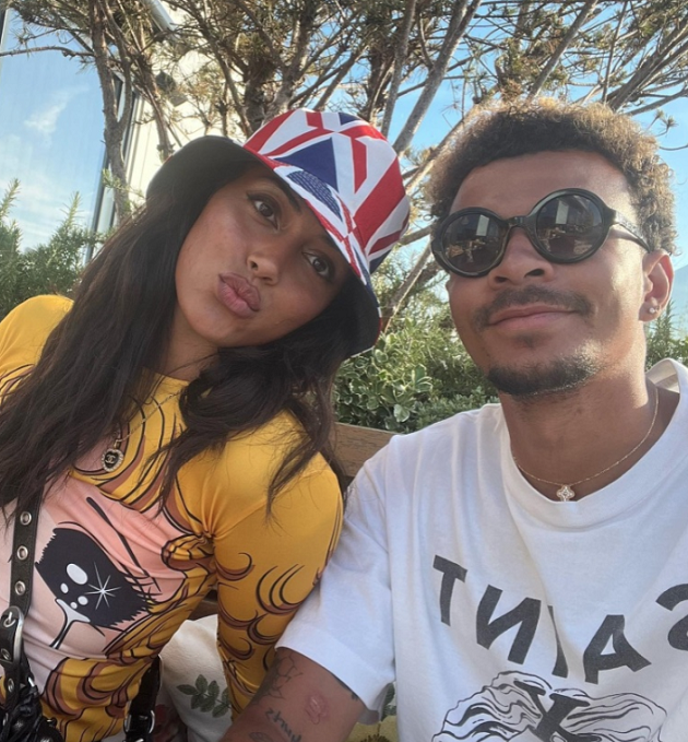 Dele Alli’s stunning girlfriend Cindy Kimberly gives fans an eyeful and bares her bum in barely-there bikini - Bóng Đá
