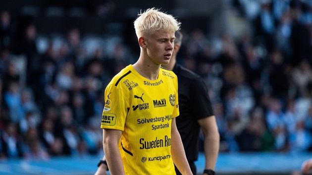 Club director confirms Man Utd interest in Swedish midfielder as Ten Hag is ‘alerted’ to Bayern star - Bóng Đá