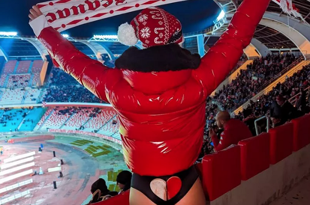 Adult star who gets bum out at football matches shows off assets at play-off semi-final - Bóng Đá
