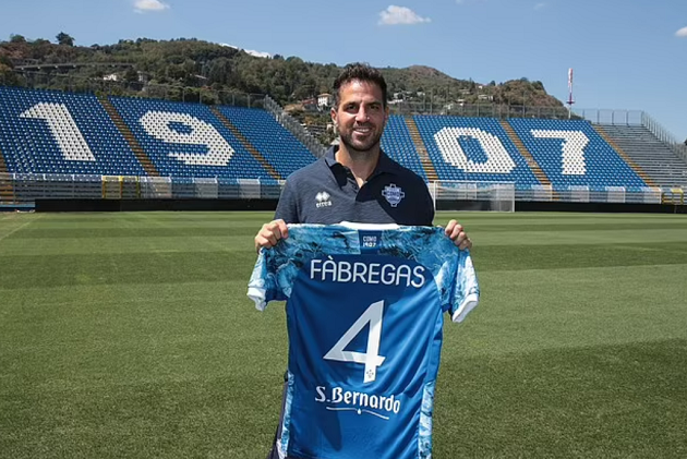  BREAKING NEWS: Former Barcelona and Chelsea star Cesc Fabregas announces his immediate retirement - Bóng Đá