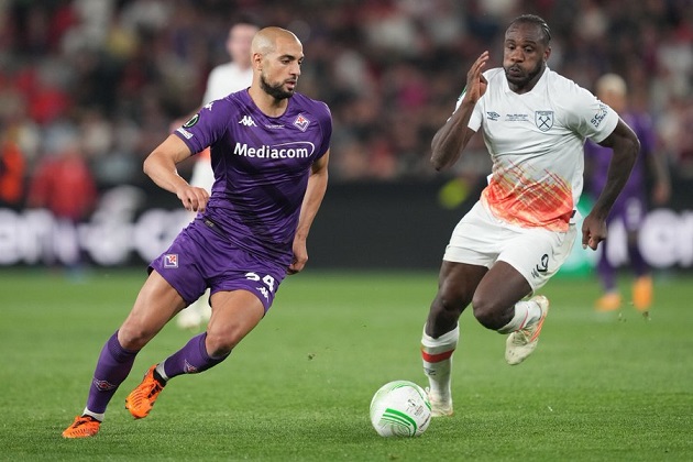 Man Utd bắt đầu đàm phán với